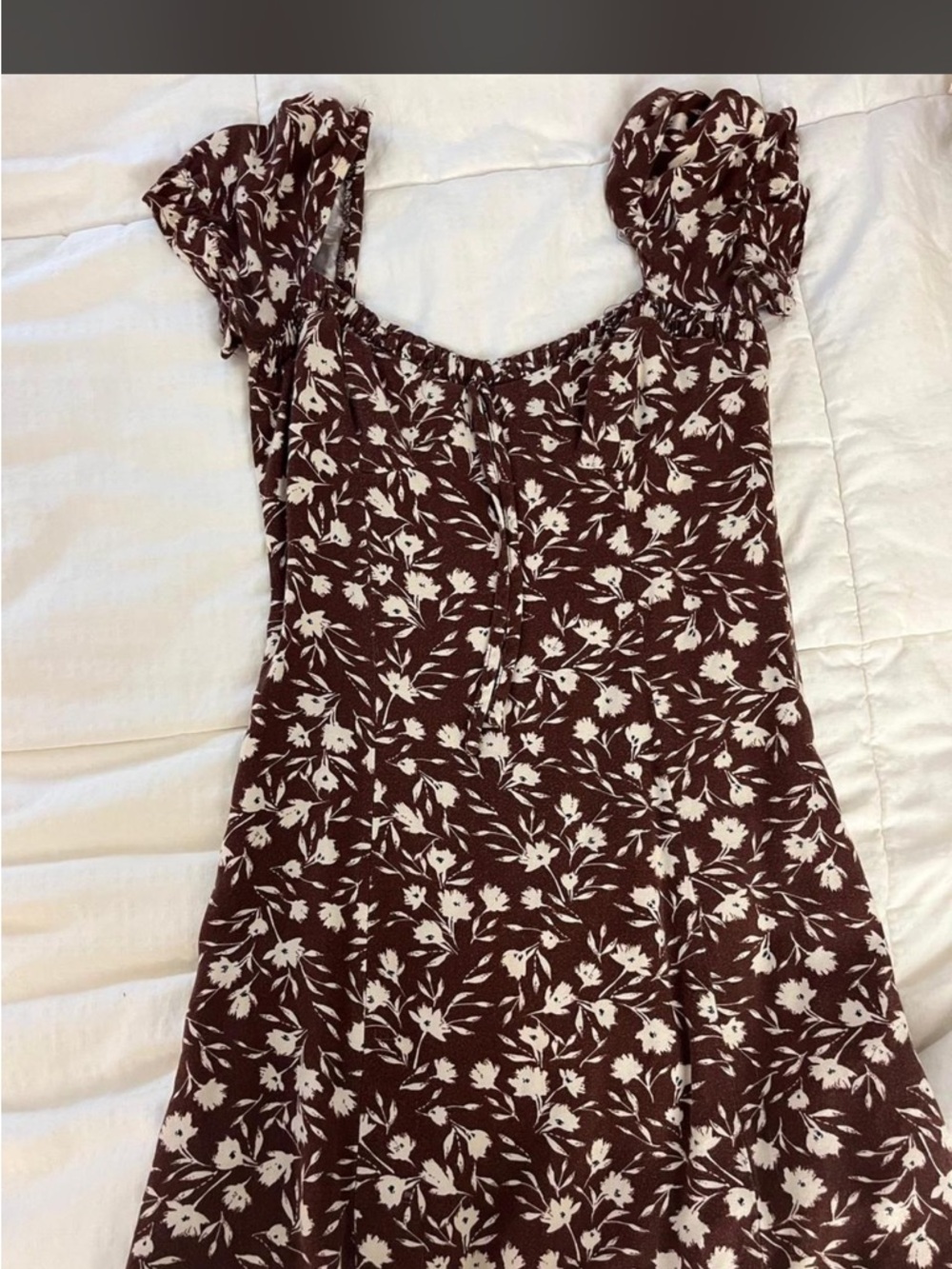 Audrey 3+1 Brown Floral Puff-Sleeve Midi Dress